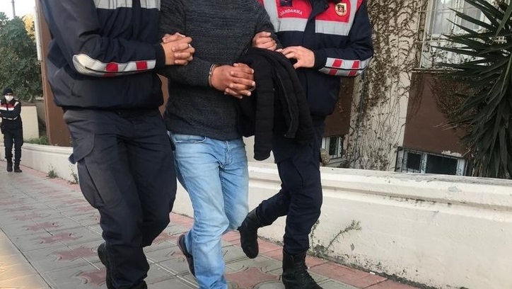 İzmir'de kesinleşmiş hapis cezası bulunan 5 kişi yakalandı!