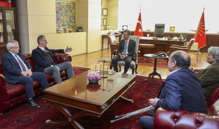 CHP Başkanı Özel, ADD Başkanı Hüsnü Bozkurt ile görüştü!
