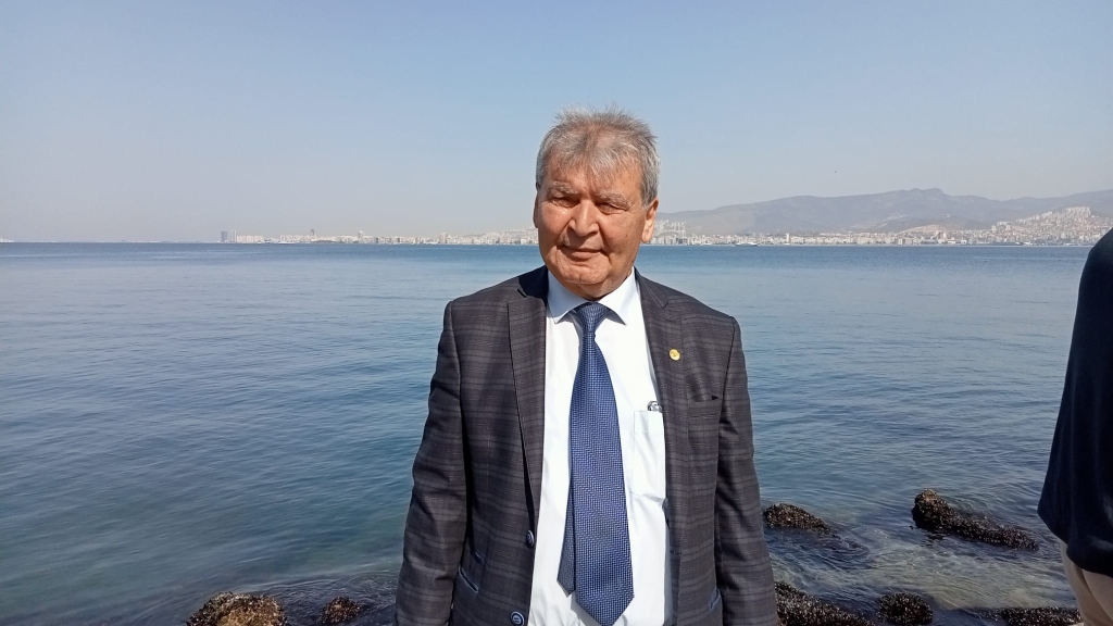 AK Parti Karşıyaka İlçe Başkanı Selahattin Köse
