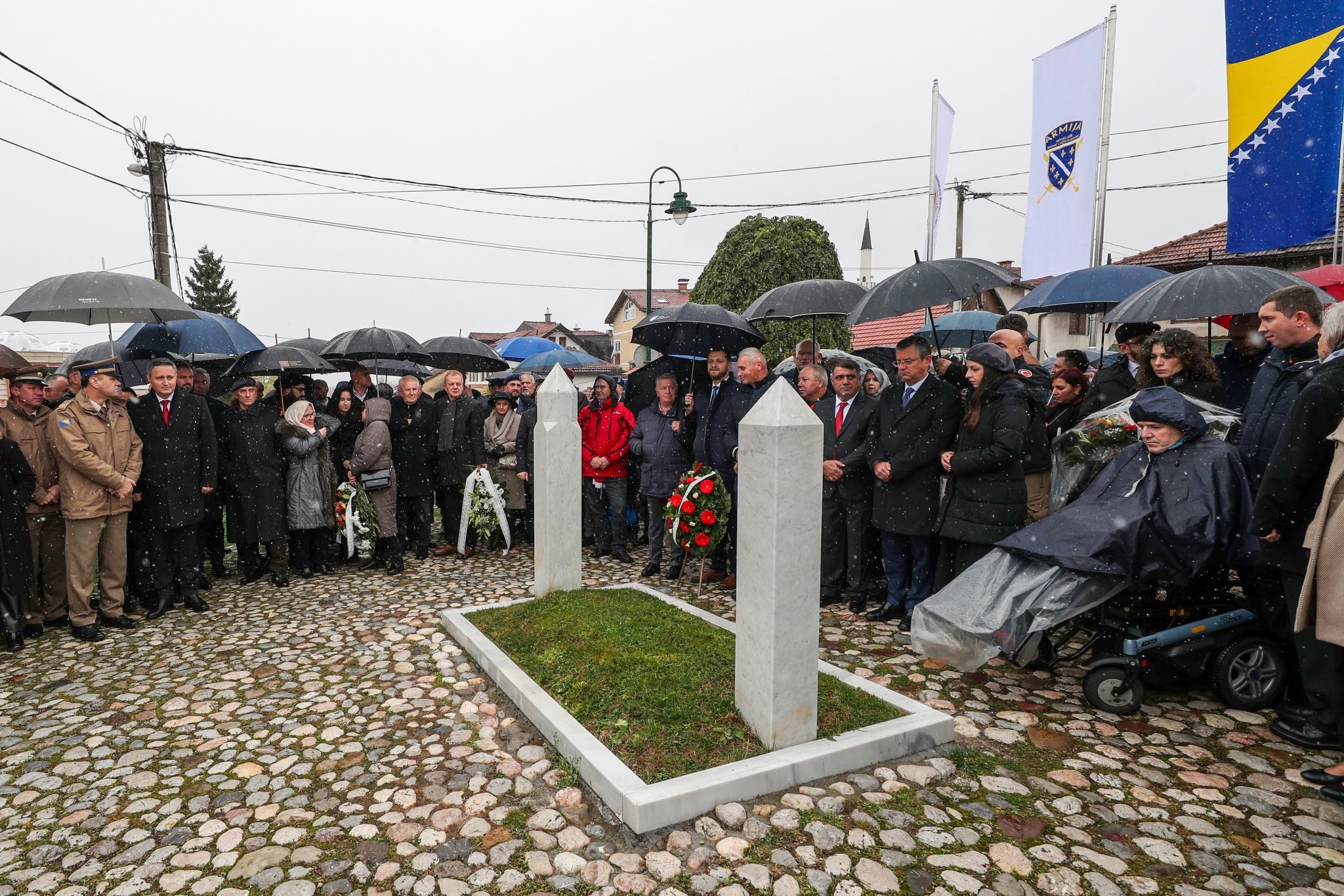 Özgür Özel, Bosna Hersek Devlet Günü törenlerine katıldı