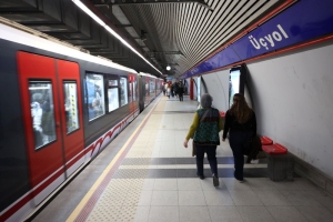 İzmir Büyükşehir Belediyesi yılbaşındaki toplu ulaşım programını açıkladı!