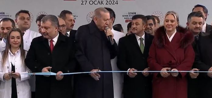 erdogan izmir bayrakli sehir hastanesini acti ekran alintisi