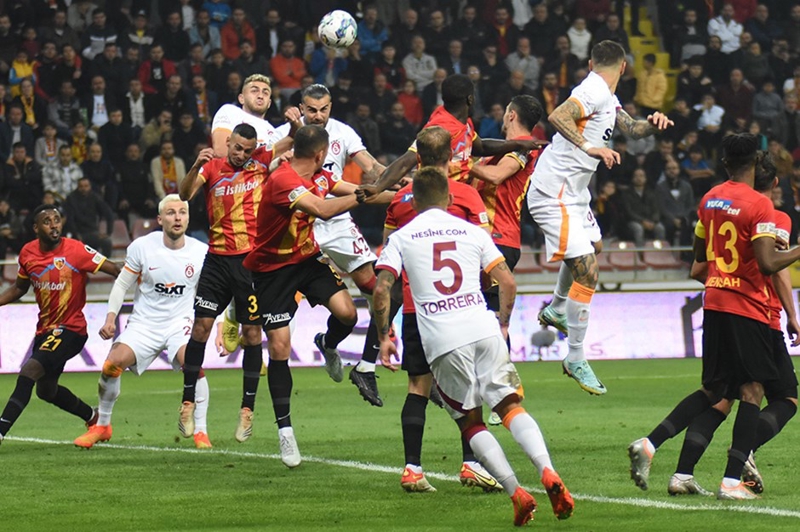 Galatasaray ile Kayserispor 56. randevuda