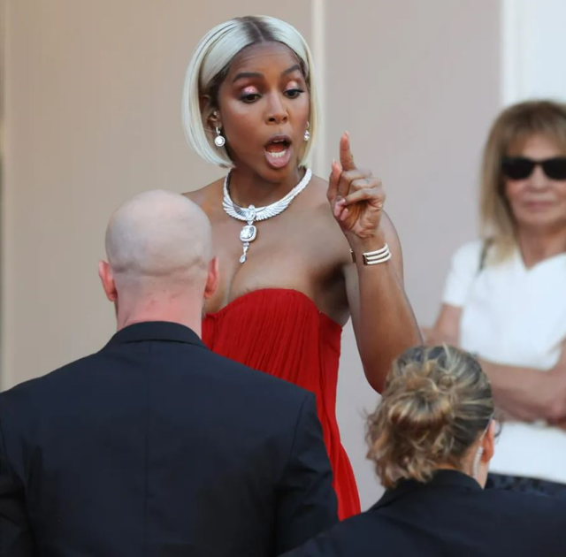 Kelly Rowland, Cannes Film Festivali'nde kadın güvenlik görevlisini azarladı!