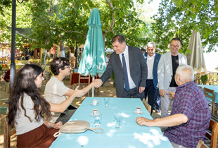 Başkan Tugay Kiraz ve Beydağ'daki yurttaşlarla buluştu