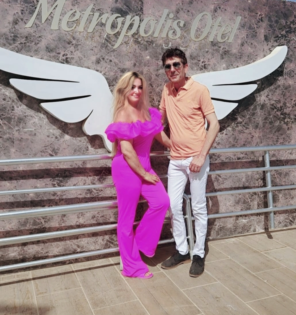 Ciguli Mehmet ile Meral Yıldız klipe imza attı