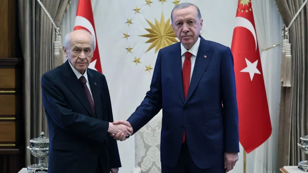 Erdoğan ve Bahçeli görüşme yaptı